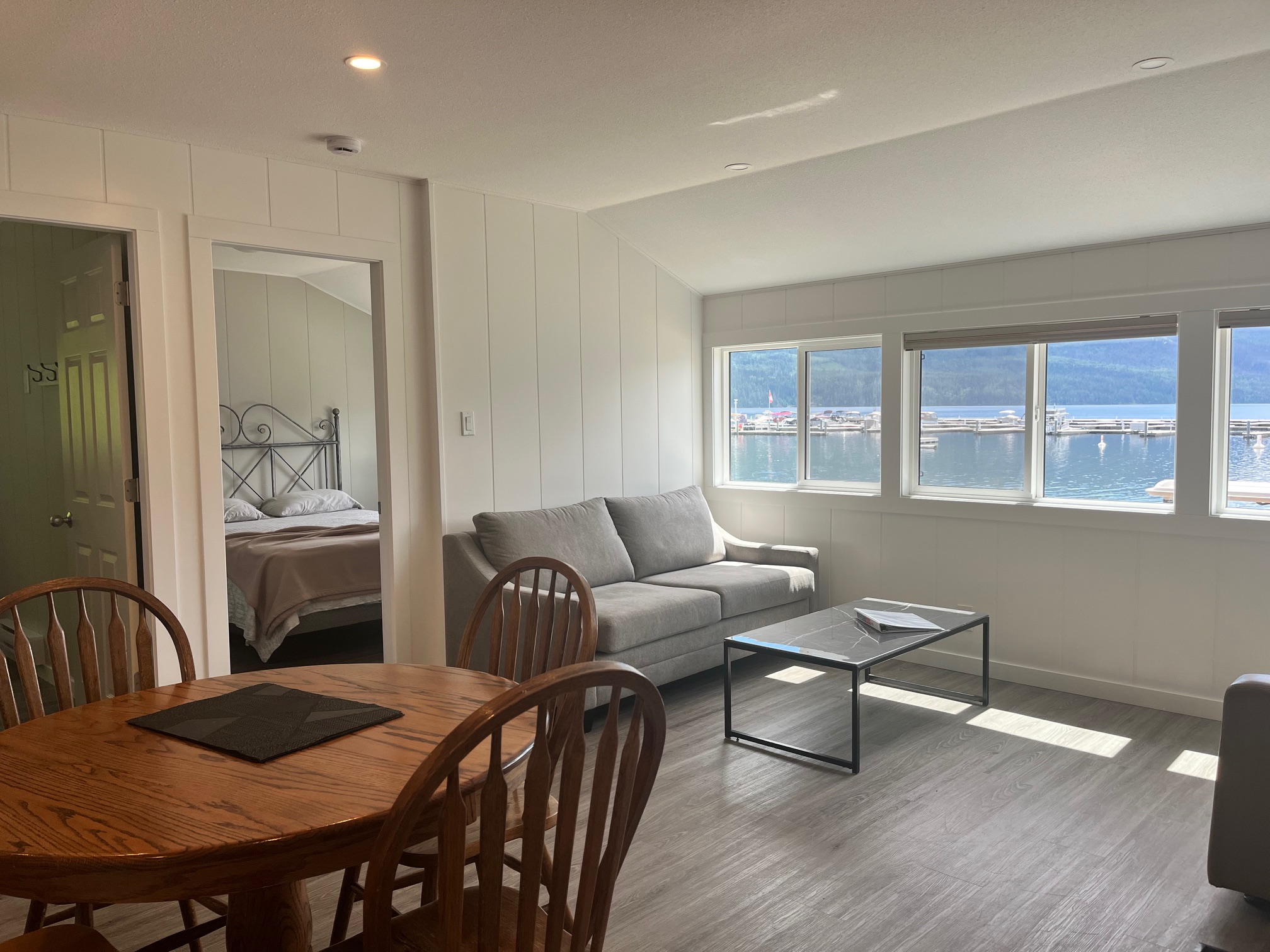 Beach Cabin 2025