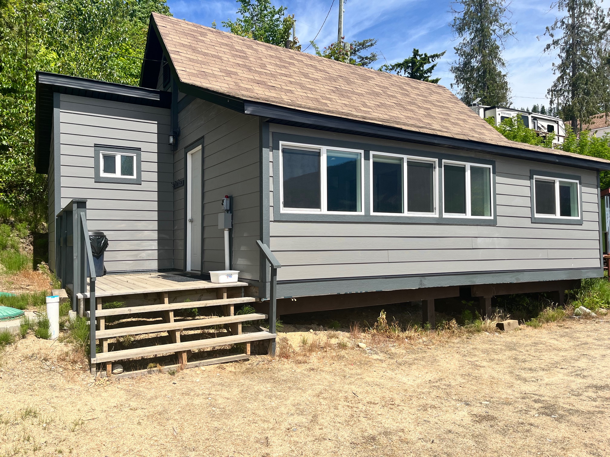 Beach Cabin 2025